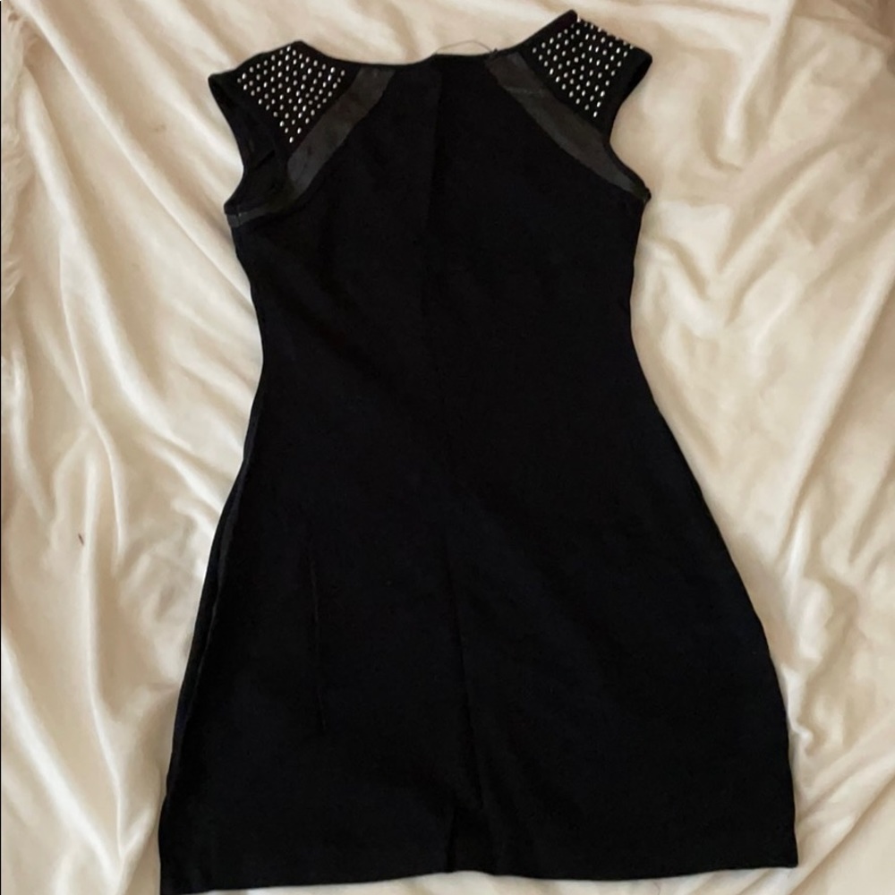 Express dress - Picture 5 of 5